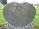 image of grave number 382722